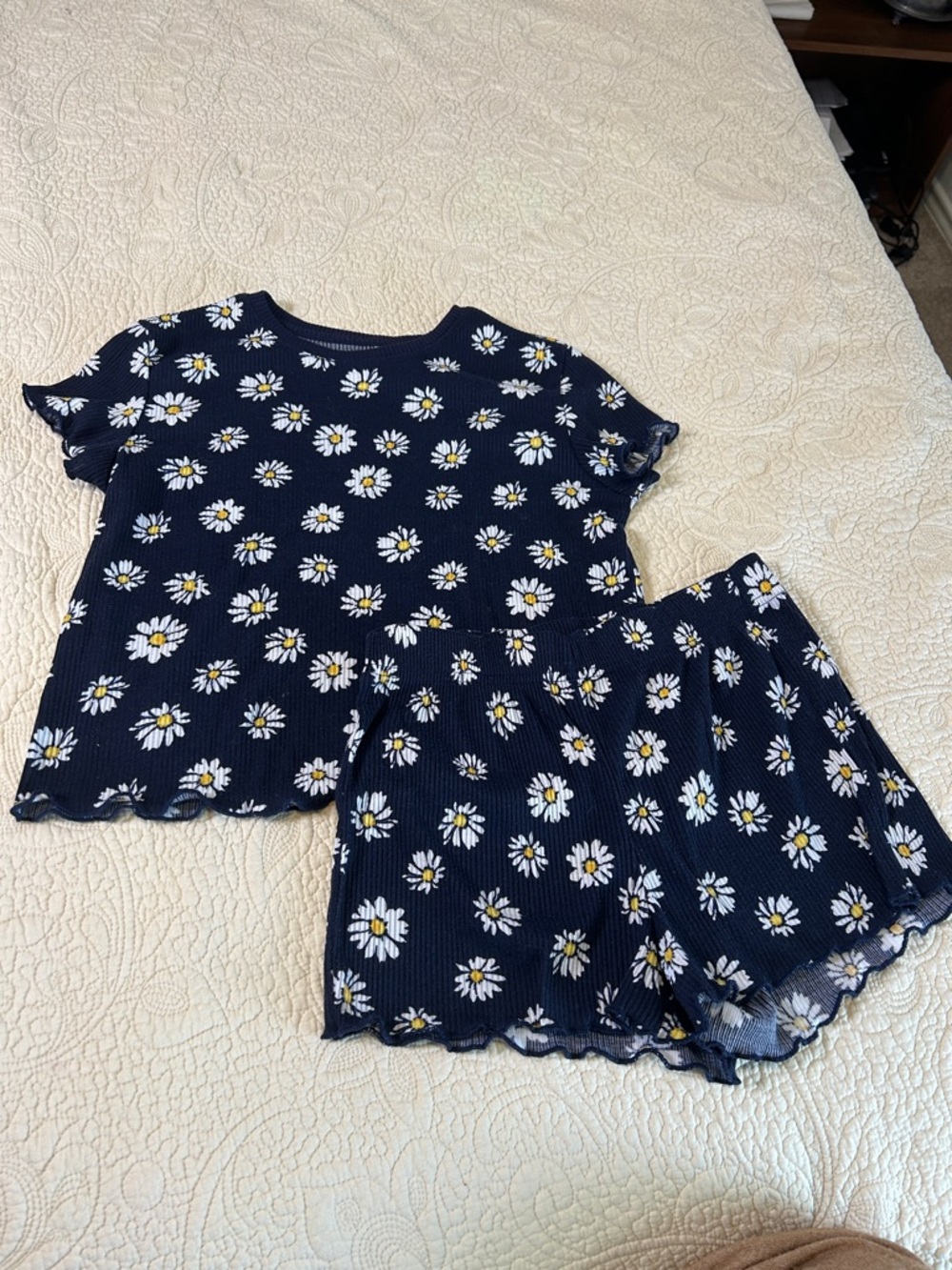 Kids Navy Daisy Short Pajama Set